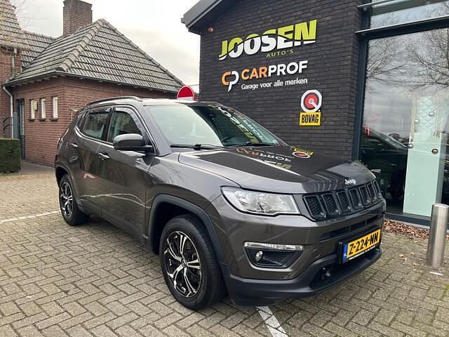 Occasion Jeep Compass 140 PK (102 kW) 2018 Grijs (metallic) SUV
