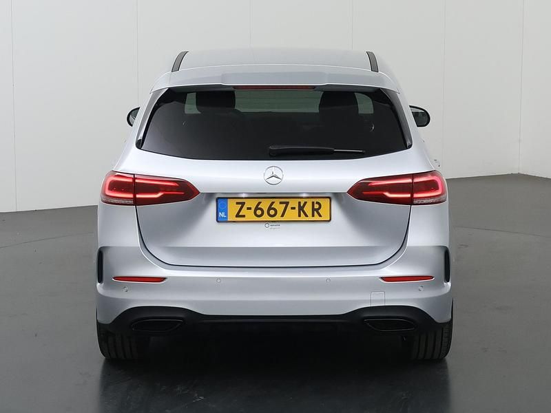 Occasion Mercedes B250 Premium 218 PK (160 kW) 2022 Grijs MPV
