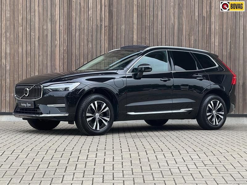 Zwart Occasion 2022 Volvo XC60 Inscription SUV | € 35.900 (Super prijs) - Afbeelding 1/4