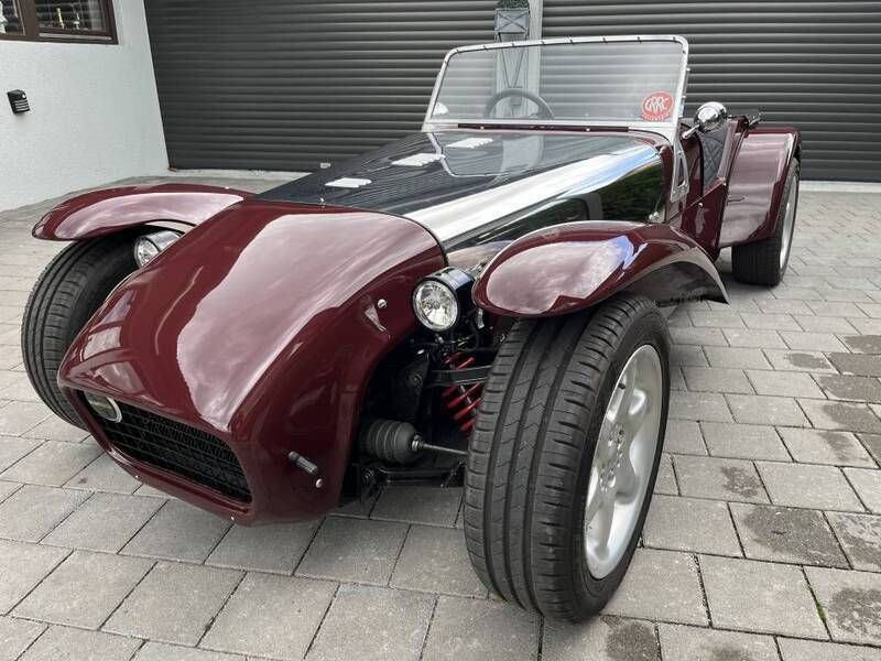 Roodoldracing bordeaux Gebruikt 1966 Triumph Herald Cabriolet | € 28.990 - Afbeelding 1/4