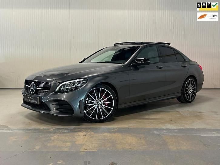 Gebruikt 2019 Mercedes 200 Premium | € 32.900 (Iets duurder) - Afbeelding 1/4