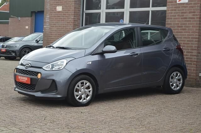 Occasion Hyundai i10 Comfort 65 PK (47 kW) 2018 Grijs Hatchback