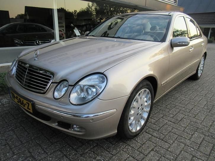 Occasion 2002 Mercedes E500 Elegance | € 13.500 (Eerlijke prijs) - Afbeelding 1/4