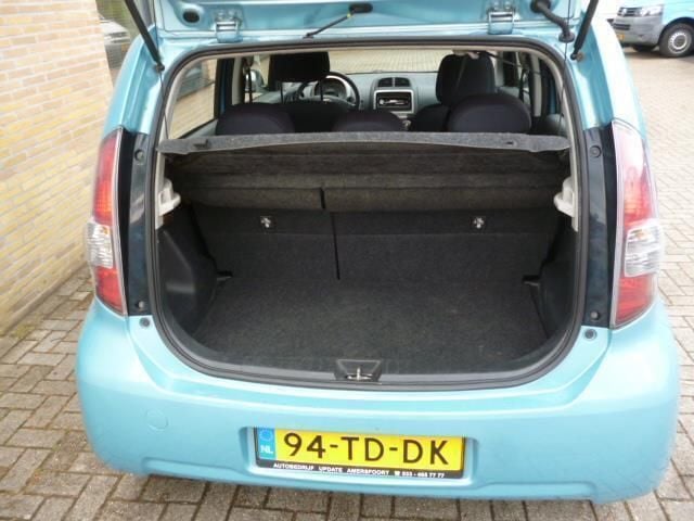 Occasion Daihatsu Sirion 69 PK (50 kW) 2006 Blauw Hatchback