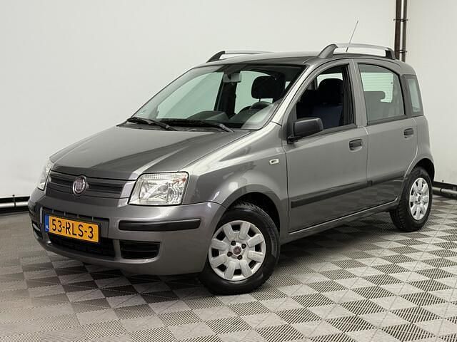 Grijs Gebruikt 2011 Fiat Panda Hatchback | € 3.475 (Eerlijke prijs) - Afbeelding 1/4