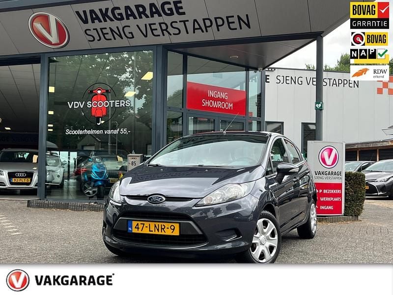 Grijs Gebruikt 2010 Ford Fiesta Limited Hatchback | € 4.999 (Eerlijke prijs) - Afbeelding 1/4