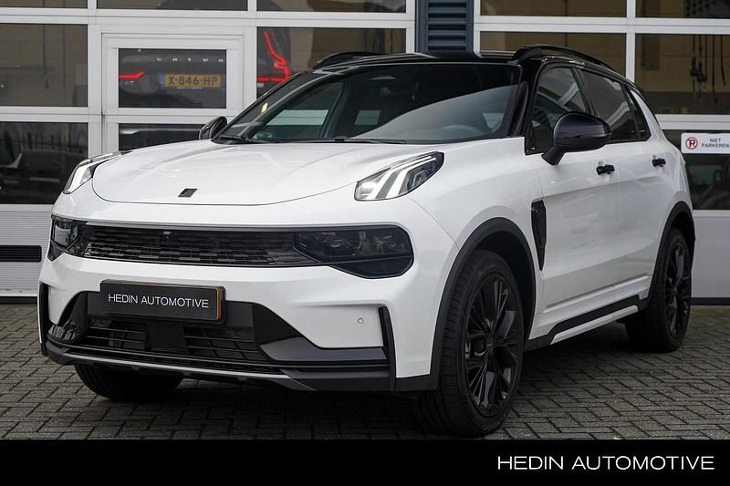Wit Nieuw 2025 Lynk & Co 01 SUV | € 42.995 - Afbeelding 1/4