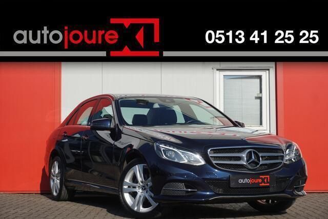 Blauw Gebruikt 2014 Mercedes E220 Ambition Sedan | € 15.450 (Goede deal) - Afbeelding 1/4