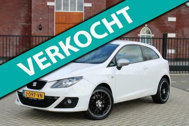 Wit Gebruikt 2011 Seat Ibiza SC FR Hatchback | € 7.950 (Eerlijke prijs) - Afbeelding 1/4