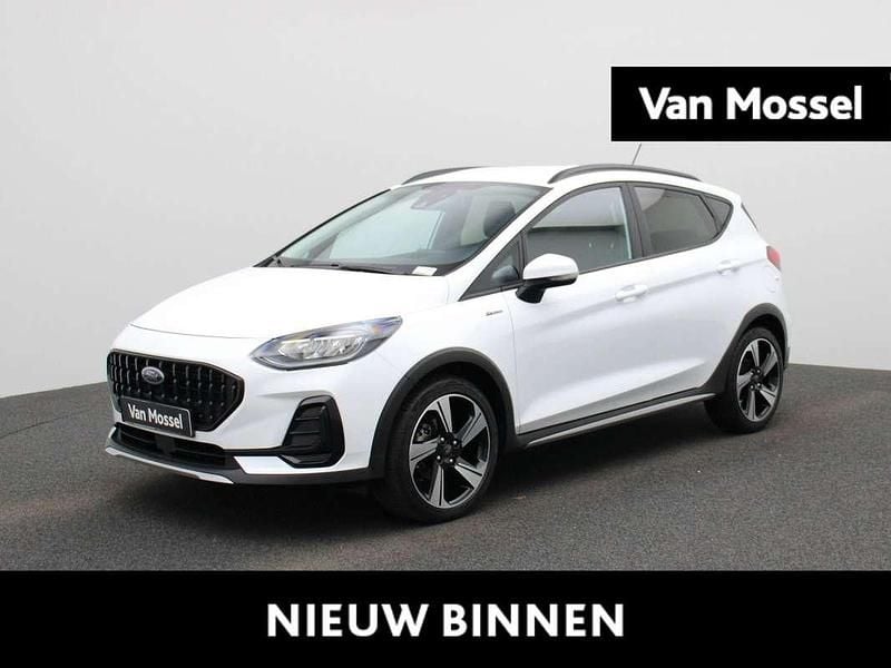 Wit Gebruikt 2023 Ford Fiesta Active Hatchback | € 20.845 (Eerlijke prijs) - Afbeelding 1/3