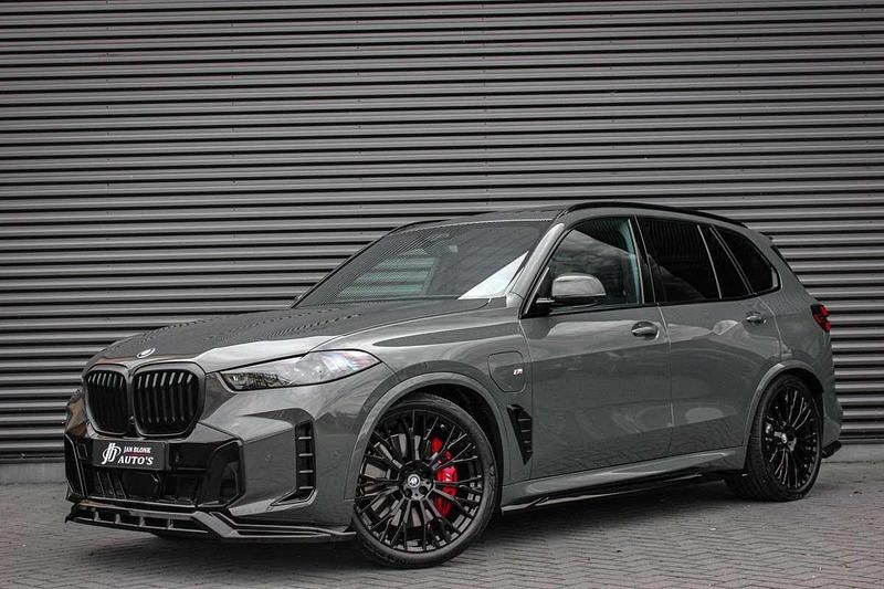 Grijs Gebruikt 2025 BMW X5 Executive SUV | € 122.945 - Afbeelding 1/4