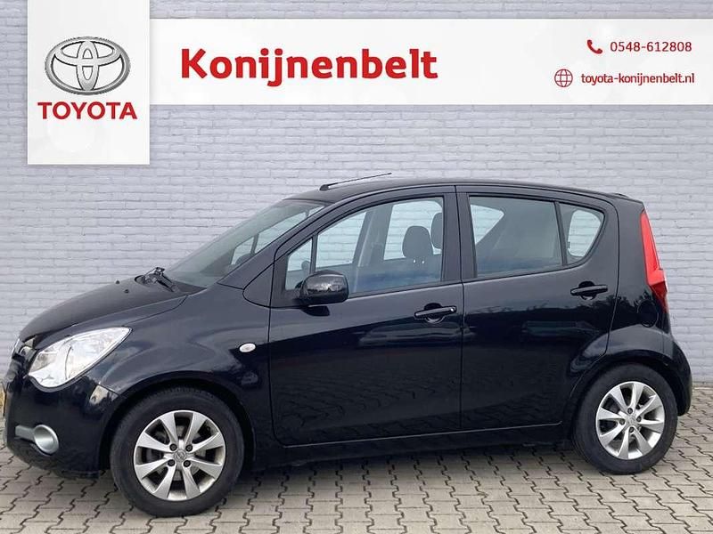 Zwart Gebruikt 2014 Opel Agila Edition Hatchback | € 7.995 (Iets duurder) - Afbeelding 1/3