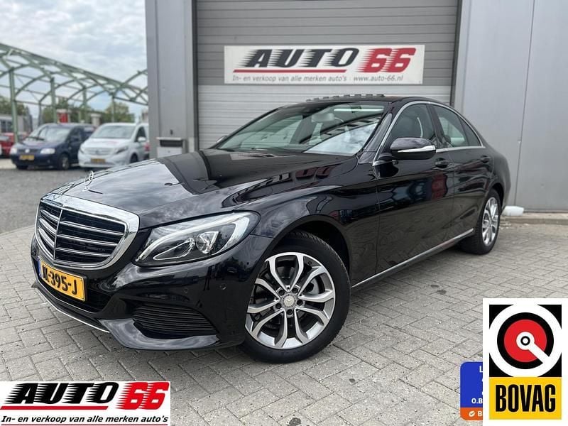 Zwart Gebruikt 2015 Mercedes C180 Ambition Sedan | € 17.995 (Eerlijke prijs) - Afbeelding 1/4