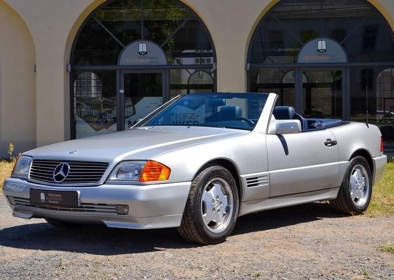 Zilverastralsilber (735o) Occasion 1991 Mercedes SL300 Cabriolet | € 22.950 - Afbeelding 1/4