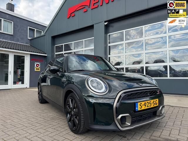 Groen Gebruikt 2023 Mini Cooper S Resolute Edition Hatchback | € 34.950 (Duur) - Afbeelding 1/4