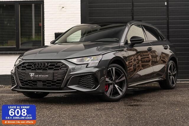 Grijs Gebruikt 2021 Audi A3 Sportback S-Line Hatchback | € 37.950 (Duur) - Afbeelding 1/4