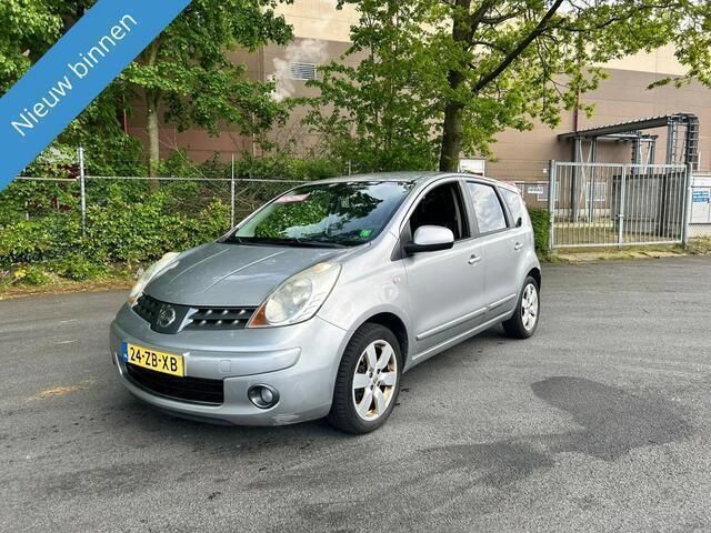 Grijs Gebruikt 2008 Nissan Note Acenta MPV | € 1.999 (Eerlijke prijs) - Afbeelding 1/4