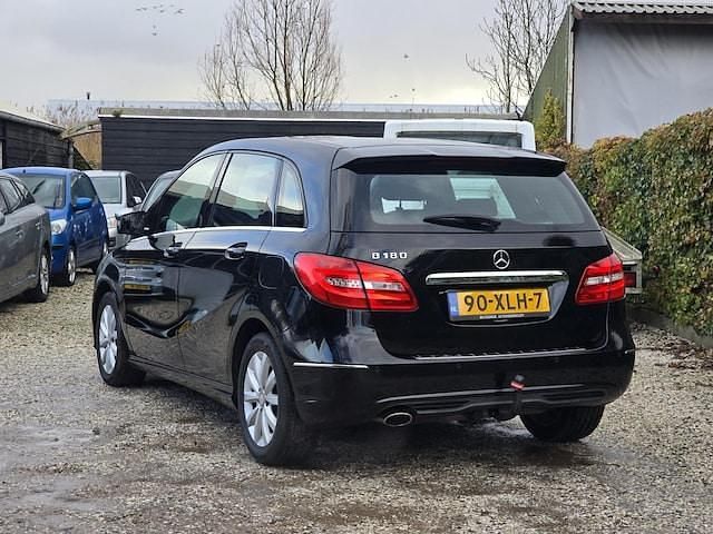 Occasion Mercedes B180 2012 Zwart MPV
