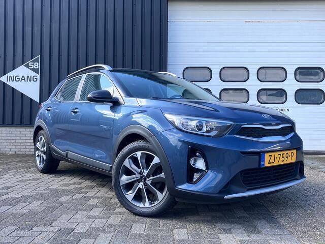 Blauw Gebruikt 2019 Kia Stonic SUV | € 14.250 (Eerlijke prijs) - Afbeelding 1/4
