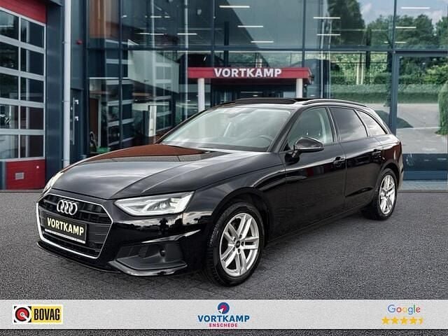 Zwart Gebruikt 2023 Audi A4 Stationwagen | € 36.900 (Eerlijke prijs) - Afbeelding 1/4