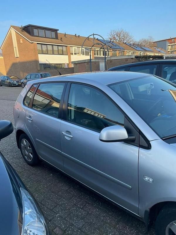 Occasion 2005 VW Polo | € 1.300 (Goede deal) - Afbeelding 1/4
