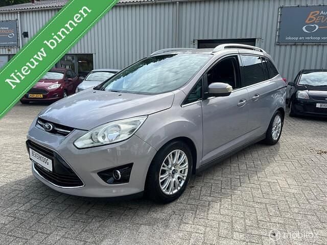 Grijs, metallic lak Gebruikt 2011 Ford Grand C-Max Trend MPV | € 5.990 (Super prijs) - Afbeelding 1/4