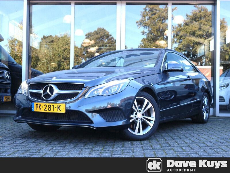 Grijs Gebruikt 2017 Mercedes E250 Ambition Coupé | € 23.950 (Super prijs) - Afbeelding 1/4