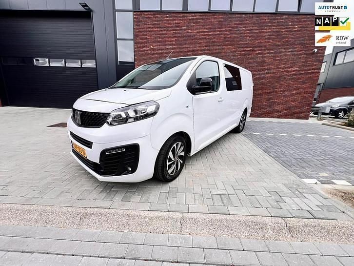 Wit Gebruikt 2023 Fiat Scudo Van | € 29.950 (Duur) - Afbeelding 1/4