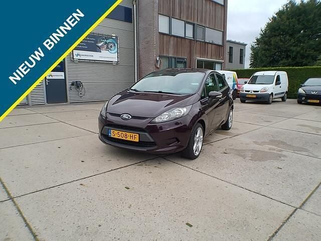 Bruin Gebruikt 2010 Ford Fiesta Ghia Hatchback | € 5.750 (Eerlijke prijs) - Afbeelding 1/4