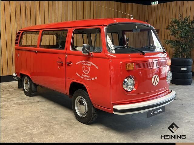 Occasion VW T2 69 PK (50 kW) 1975 Rood Van