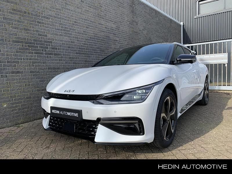 Wit Nieuw 2024 Kia EV6 2 SUV | € 52.995 (Eerlijke prijs) - Afbeelding 1/4