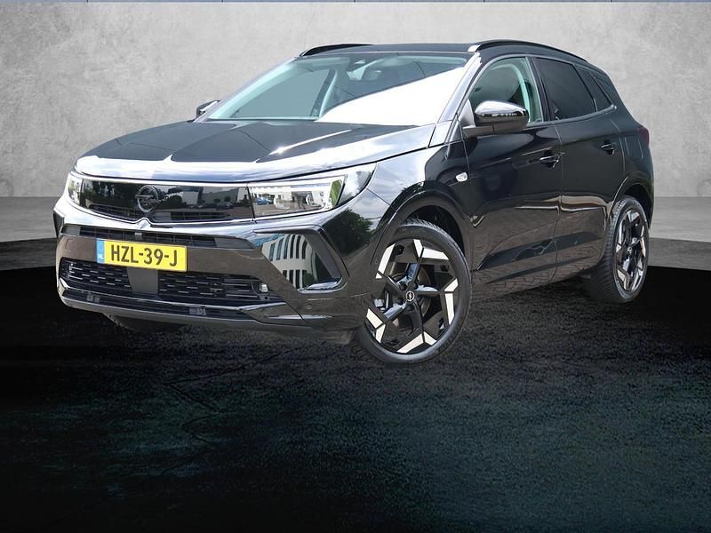 Zwart Gebruikt 2023 Opel Grandland X GSe SUV | € 29.720 (Eerlijke prijs) - Afbeelding 1/1