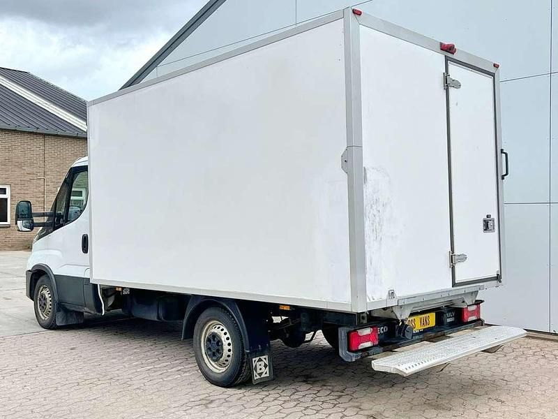 Occasion Iveco Daily 136 PK (100 kW) 2021 Wit Van