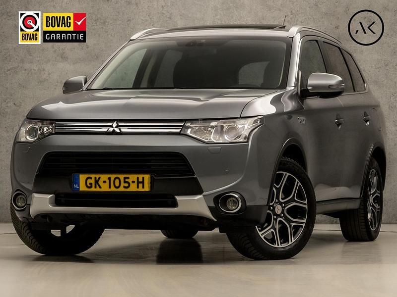 Grijs Gebruikt 2015 Mitsubishi Outlander P-HEV SUV | € 11.245 (Goede deal) - Afbeelding 1/4