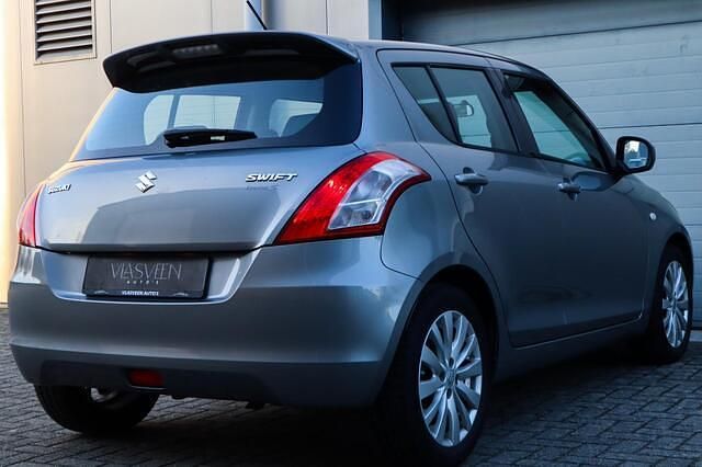 Occasion Suzuki Swift Exclusive 94 PK (69 kW) 2013 Grijs Hatchback