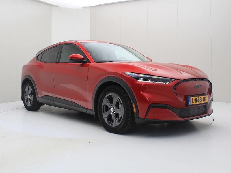 Occasion Ford Mustang 270 PK (198 kW) 2021 Rood SUV