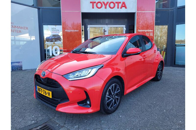 Gebruikt 2022 Toyota Yaris Hybrid Style | € 22.299 (Super prijs) - Afbeelding 1/1