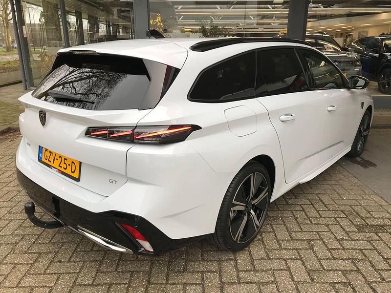 Occasion Peugeot 308 SW GT 146 PK (107 kW) 2025 Wit Stationwagen