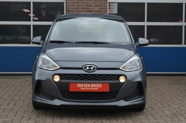 Occasion Hyundai i10 Comfort 65 PK (47 kW) 2018 Grijs Hatchback