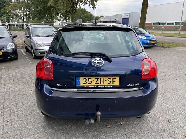 Occasion Toyota Auris Luna 124 PK (91 kW) 2008 Blauw Hatchback