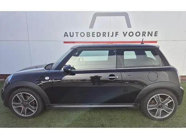 Zwart Gebruikt 2012 Mini ONE Hatchback | € 7.950 (Duur) - Afbeelding 1/4