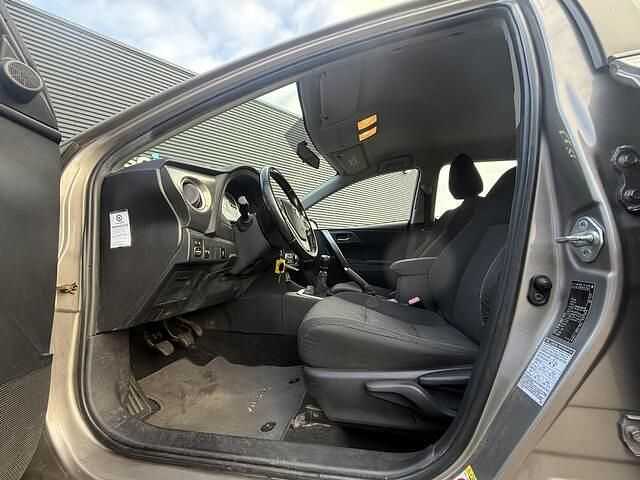 Occasion Toyota Auris 99 PK (72 kW) 2013 Bruin Hatchback