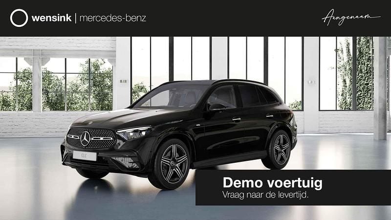 Zwart Nieuw 2025 Mercedes GLC400d AMG line SUV | € 89.500 (Duur) - Afbeelding 1/4