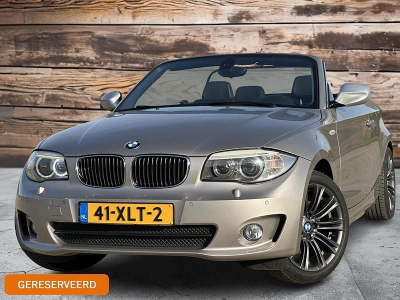 Grijs Gebruikt 2012 BMW 120 Cabriolet Exclusive Cabriolet | € 11.950 (Super prijs) - Afbeelding 1/4