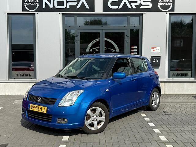 Blauw Gebruikt 2006 Suzuki Swift Exclusive Hatchback | € 2.999 (Eerlijke prijs) - Afbeelding 1/4
