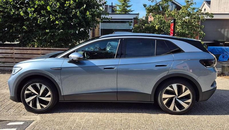Blauw Gebruikt 2022 VW ID.4 SUV | € 29.000 (Eerlijke prijs) - Afbeelding 1/4