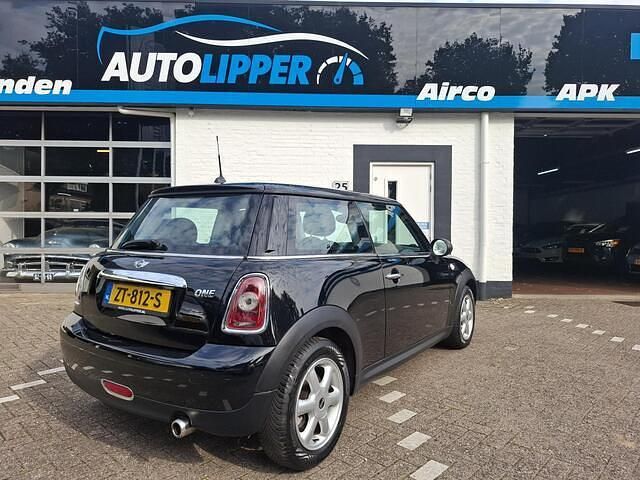 Occasion Mini ONE 95 PK (69 kW) 2009 Zwart Hatchback