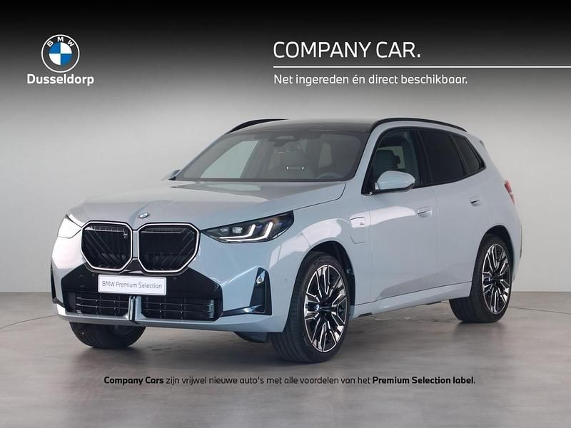 Brooklyn grau (licht grijs metallic) Gebruikt 2025 BMW X3 Comfort Edition SUV | € 87.927 - Afbeelding 1/4