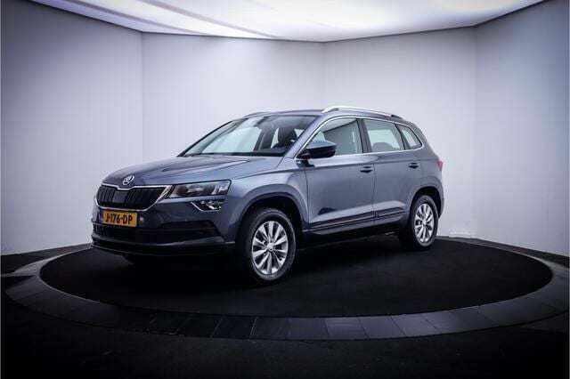 Grijs Gebruikt 2019 Skoda Karoq Business Line SUV | € 21.950 (Eerlijke prijs) - Afbeelding 1/4