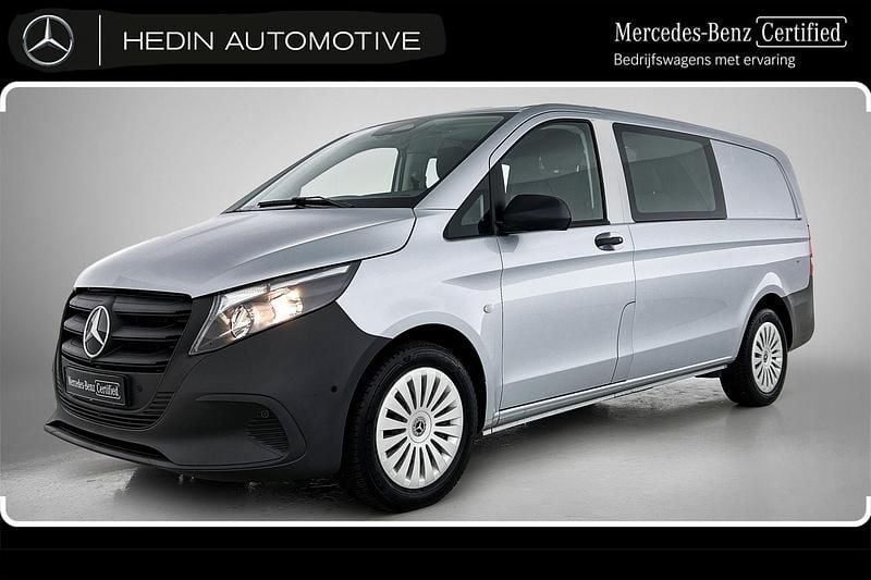 Zilver Gebruikt 2024 Mercedes Vito MPV | € 52.900 - Afbeelding 1/4